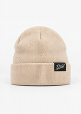 Ride or Stay Home Beanie Almond – Frontansicht mit RoSH-Webetikett
