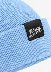 Ride or Stay Home Beanie Sky Blue – Detailansicht des RoSH-Webetiketts