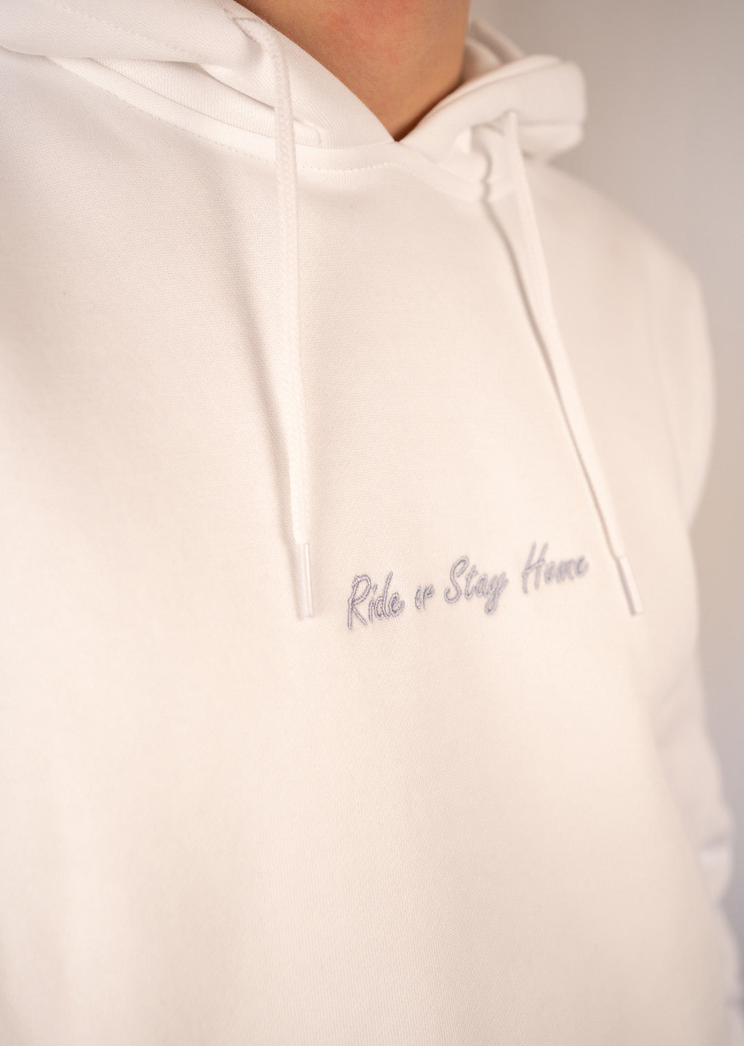 Ride or Stay Home Herren Hoodie Classic Weiß – Produktansicht 4